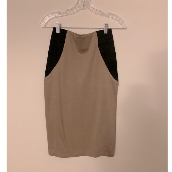 Skirt - Picture 1 of 2